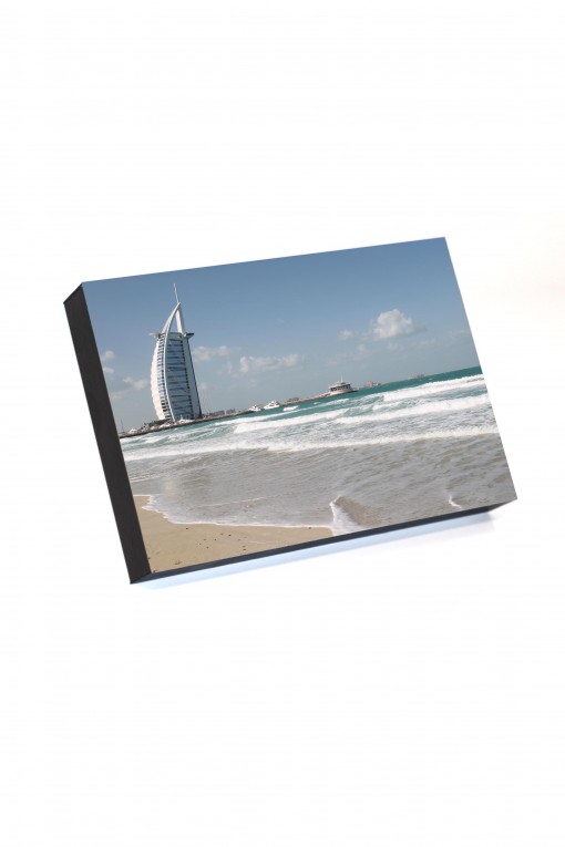 Frame to go Burj Al Arab Dubai - UAE  By Emmanuel Catteau