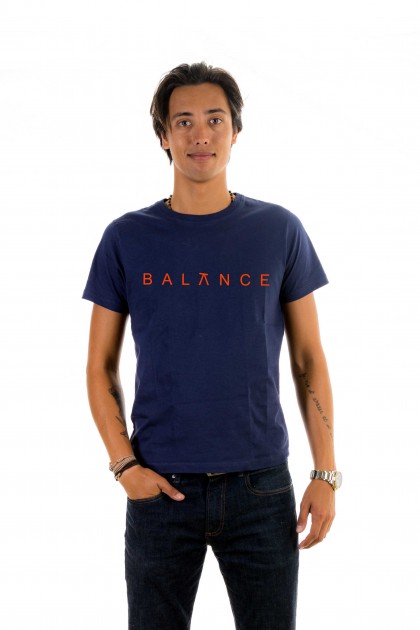 T-shirt Balance