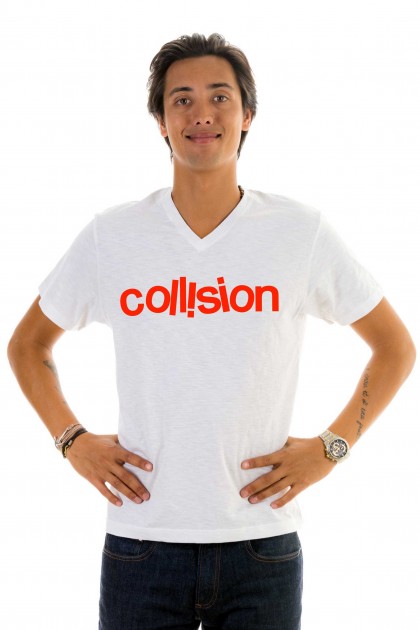 T-shirt v-neck Collision
