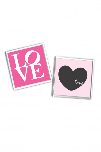 Set of 8 square magnets Love