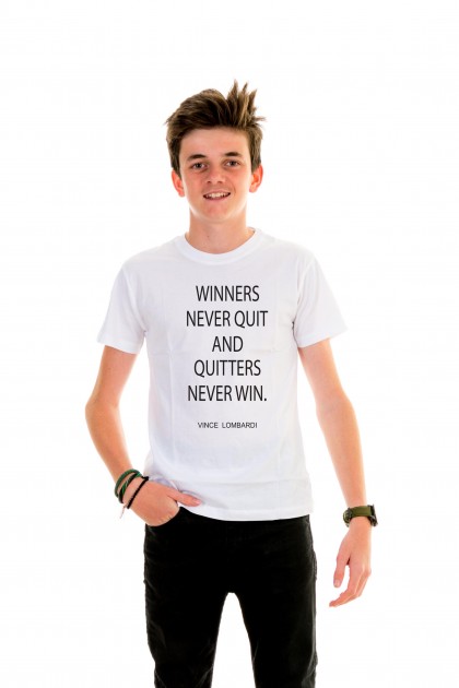 T-shirt Kid Winners Never Quit