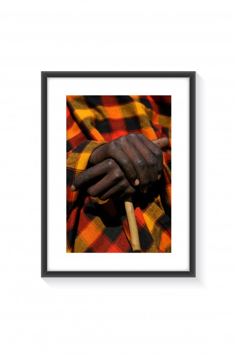 Poster with frame Hands - Kenya By Emmanuel Catteau