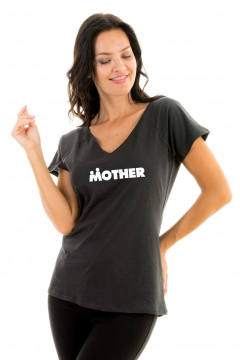 T-shirt v-neck Mother