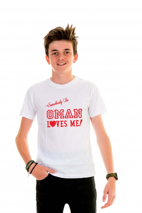 T-shirt kid Oman Loves Me!