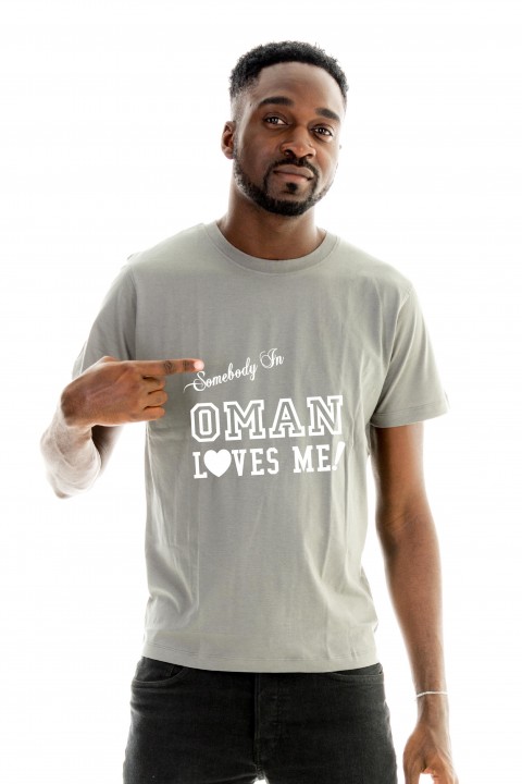T-shirt Oman Loves Me!